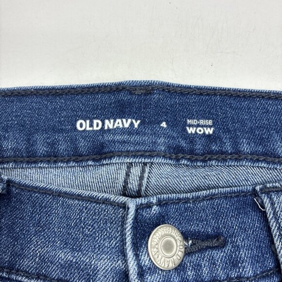 Old Navy Women’s 4 Mid Rise Wow Denim Jean Shorts Blue Cuffed Stretch Casual - Picture 2 of 5